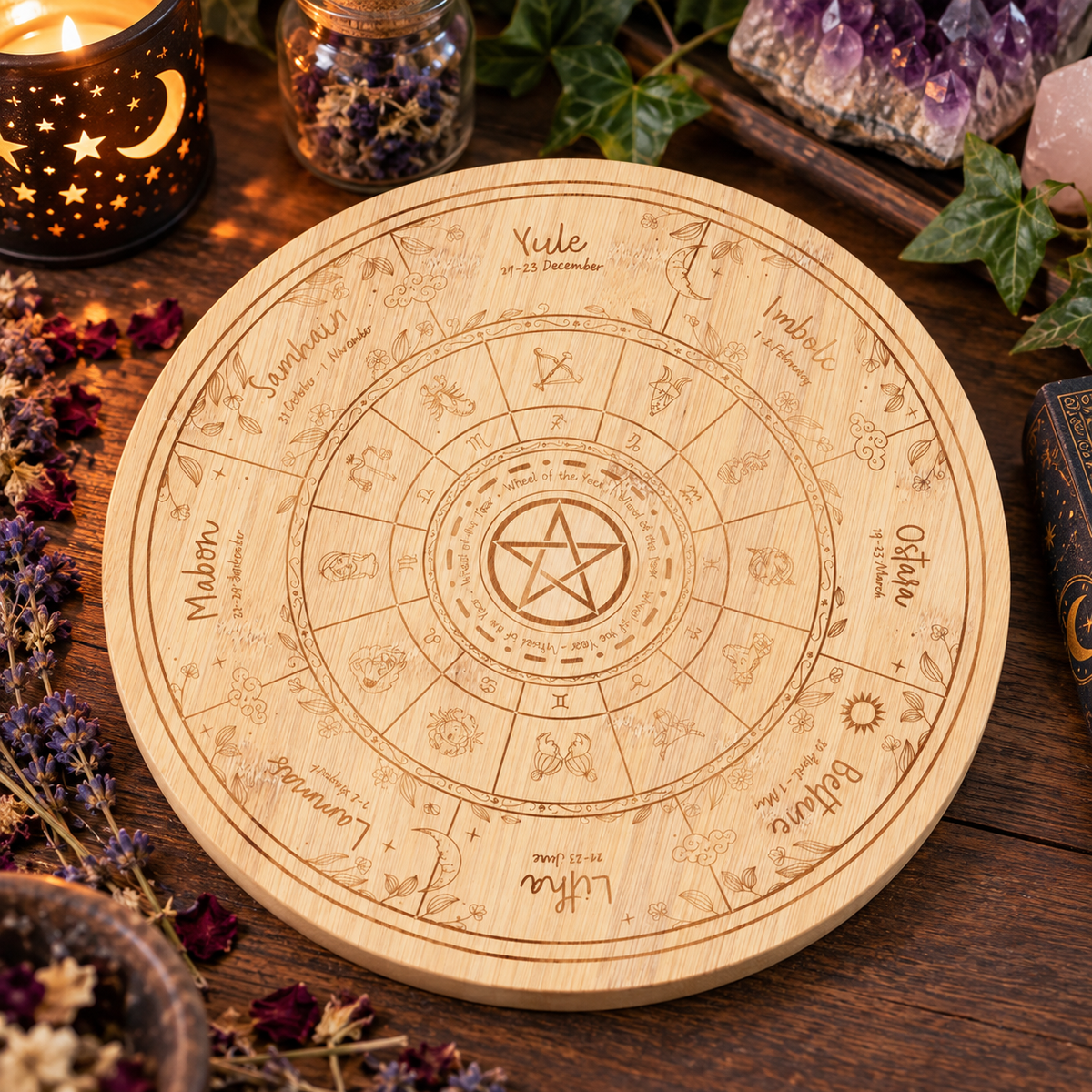 Ruota dell'anno incisa su legno